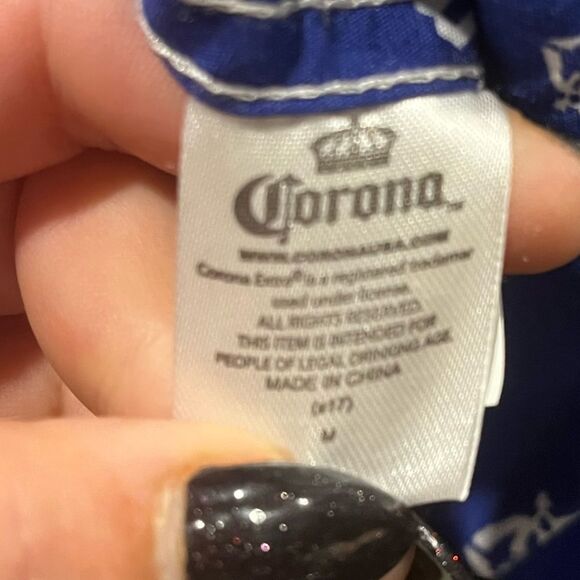 Corona Extra All Over Button-Down Shirt Short Sleeve Cotton Faded Blue White M - Picture 2 of 5